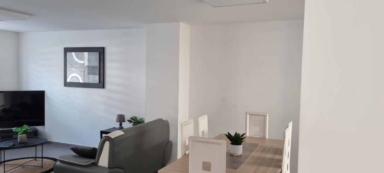 Maison Meublee 6 Personnes Apartment Cappelle-la-Grande Exterior photo